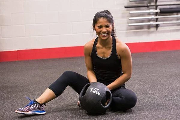 Body-Solid Tools Dual Grip Medicine Ball BSTDMB 7 Body-Solid Tools Dual Grip Medicine Ball BSTDMB - Image 7